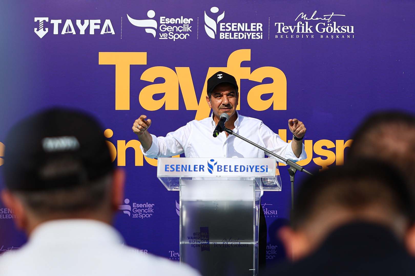 “TAYFA” YENİ SEZONU BAKAN AŞKIN BAK İLE AÇTI - Esenler Belediyesi